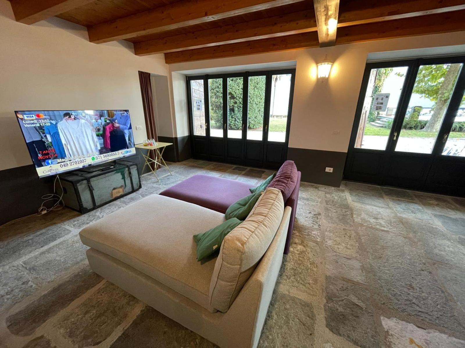 גיפה Beach Villa Fiorina מראה חיצוני תמונה